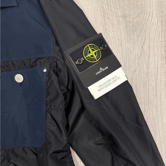 Stone Island Two-Tone Navy and Black Jacket - Picture 4 of 6